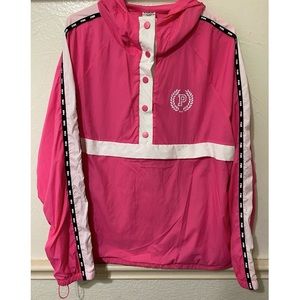 New PINK windbreaker M/L